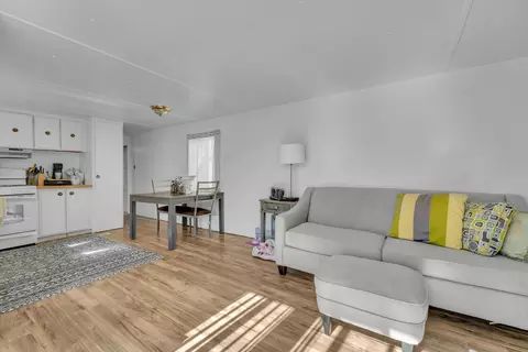 45415 28th St E St E #37, Lancaster, CA 93535 photo 3