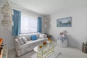 Living - 1144 Lancaster Blvd E, Lancaster, CA 93535 photo 5 of 6