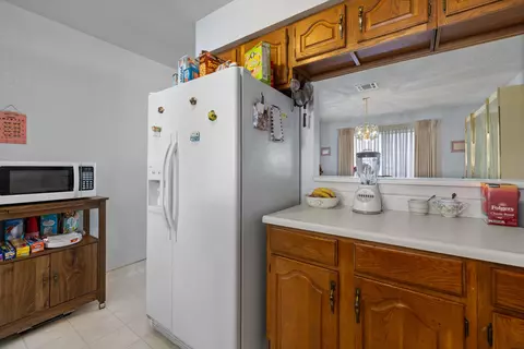 Kitchen - 1144 Lancaster Blvd E, Lancaster, CA 93535 photo 2 of 4