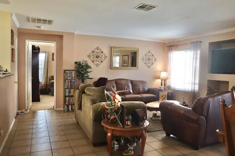 Living - 43238 33rd St E, Lancaster, CA 93535 photo 3 of 4