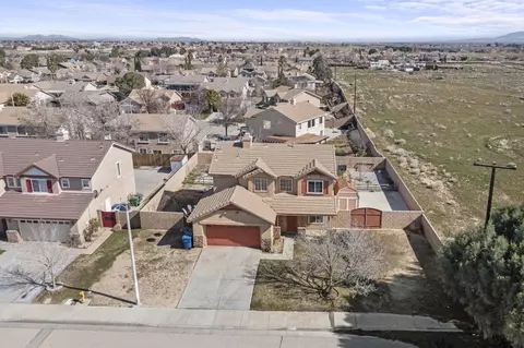View/Area - 36706 42nd St E, Palmdale, CA 93552 photo 1 of 4