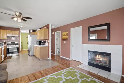 Living - 36706 42nd St E, Palmdale, CA 93552 photo 9 of 11