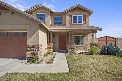 Exterior - 36706 42nd St E, Palmdale, CA 93552 photo 5 of 17