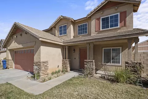 Exterior - 36706 42nd St E, Palmdale, CA 93552 photo 4 of 17