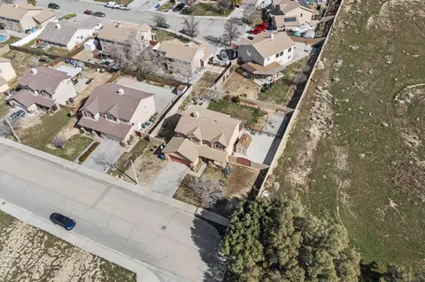 View/Area - 36706 42nd St E, Palmdale, CA 93552 photo 3 of 4