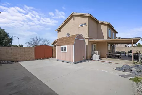 Exterior - 36706 42nd St E, Palmdale, CA 93552 photo 8 of 17