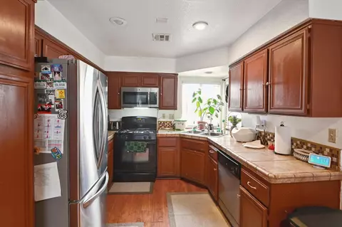 37666 Scomar St, Palmdale, CA 93550 photo 8
