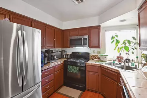 37666 Scomar St, Palmdale, CA 93550 photo 7