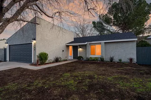 3154 Larwood Dr, Lancaster, CA 93536