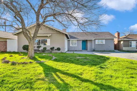 43827 Kirkland Ave, Lancaster, CA 93535