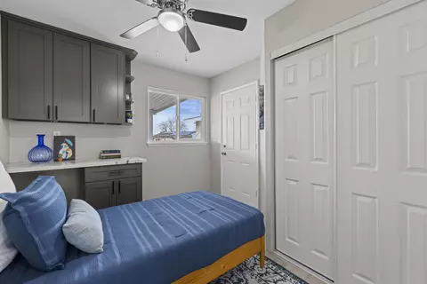 Bedroom - 44609 6th St E, Lancaster, CA 93535 photo 4 of 10