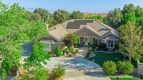 4053 Paddock Way, Quartz Hill, CA 93536