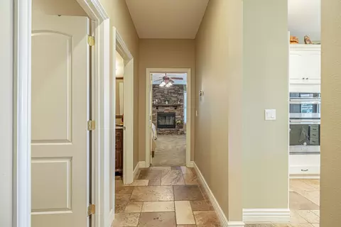 Entry Way - 4053 Paddock Way, Quartz Hill, CA 93536 photo 3 of 5