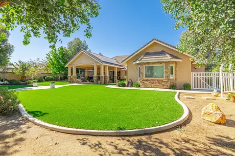 Exterior - 4053 Paddock Way, Quartz Hill, CA 93536 photo 5 of 26
