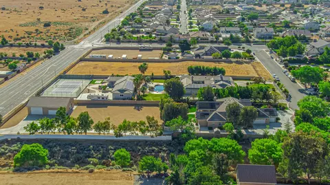 View/Area - 4053 Paddock Way, Quartz Hill, CA 93536 photo 11 of 13