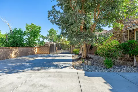 Exterior - 4053 Paddock Way, Quartz Hill, CA 93536 photo 17 of 26