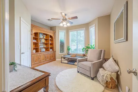 Living - 4053 Paddock Way, Quartz Hill, CA 93536 photo 7 of 10