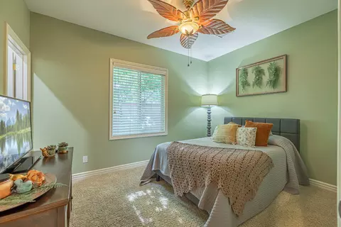 Bedroom - 4053 Paddock Way, Quartz Hill, CA 93536 photo 4 of 7