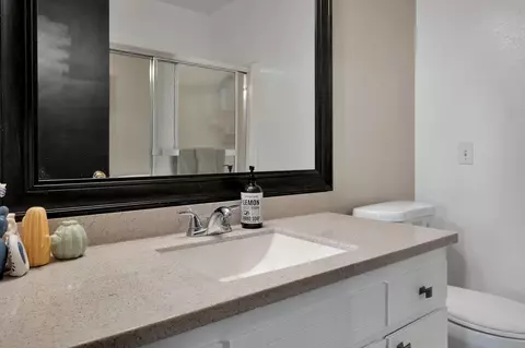 Bath - 1132 Lancaster Blvd E, Lancaster, CA 93535 photo 2 of 6