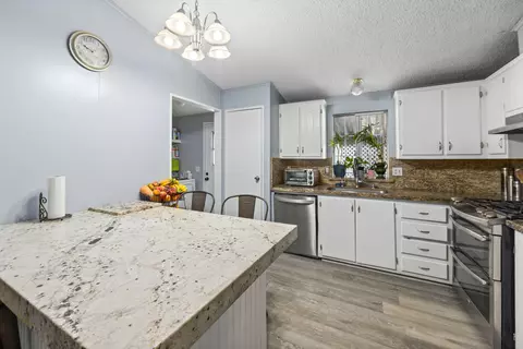 45111 25th St E #62, Lancaster, CA 93535 photo 8