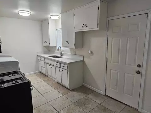 Other - 27059 Jerome St, Boron, CA 93516 photo 1 of 10