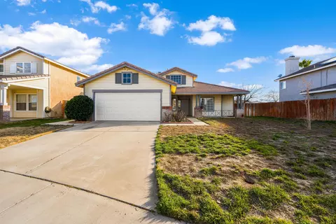 3360 Kudos Ct, Lancaster, CA 93535