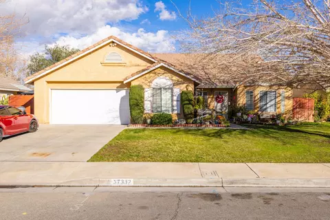 37332 Waterman Ave, Palmdale, CA 93550