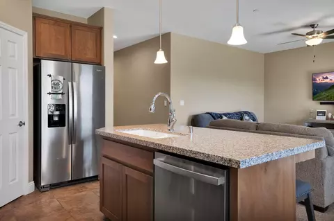 Kitchen - 1145 Seeger Ave E, Visalia, CA 93292 photo 2 of 7