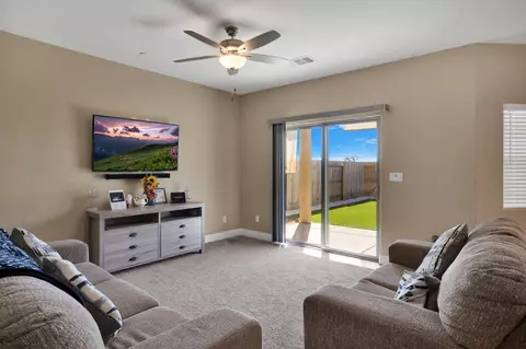 Living - 1145 Seeger Ave E, Visalia, CA 93292 photo 2 of 3