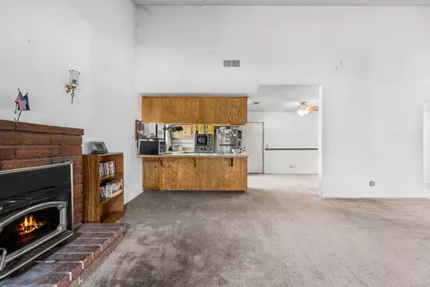 Kitchen - 44235 Shad St, Lancaster, CA 93536 photo 1 of 5