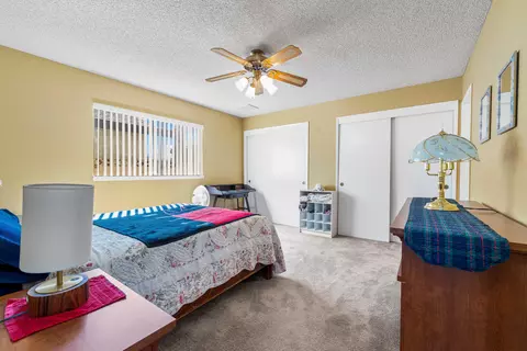 Bedroom - 44235 Shad St, Lancaster, CA 93536 photo 3 of 4