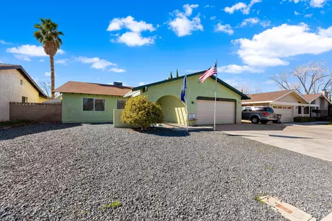 Exterior - 44235 Shad St, Lancaster, CA 93536 photo 9 of 14