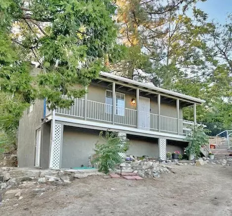 17523 Lone Pne, Lake Hughes, CA 93532
