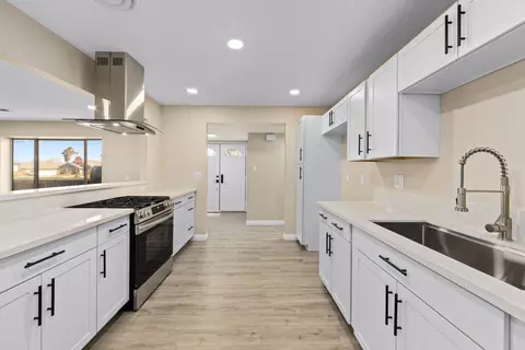 Kitchen - 42453 30th St W, Lancaster, CA 93536 photo 3 of 3