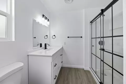 Bath - 42453 30th St W, Lancaster, CA 93536 photo 1 of 3