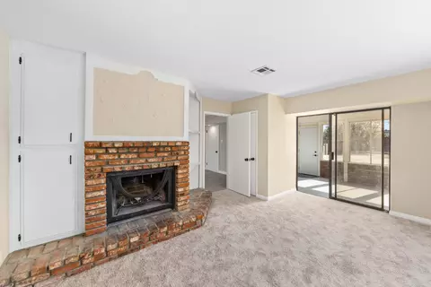 Living - 42453 30th St W, Lancaster, CA 93536 photo 3 of 4