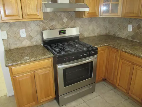 Kitchen - 708 Whitlatch Dr, Lancaster, CA 93535 photo 1 of 5