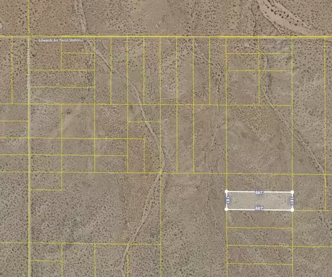 210 Th St Eave A, Lancaster, CA 93535