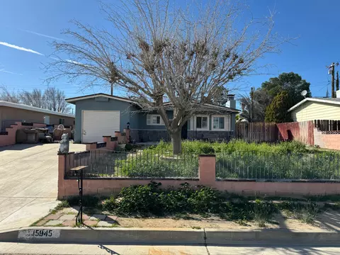 15945 Rexroth St, Mojave, CA 93501
