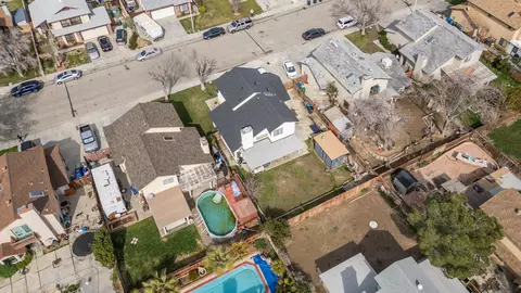 Other - 622 Jackman St E, Lancaster, CA 93535 photo 4 of 6