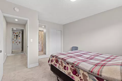 Bedroom - 622 Jackman St E, Lancaster, CA 93535 photo 2 of 5