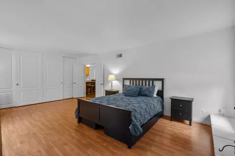 Bedroom - 2259 Sequoia Ave, Simi Valley, CA 93063 photo 6 of 11