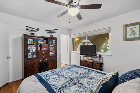 Bedroom - 2259 Sequoia Ave, Simi Valley, CA 93063 photo 9 of 11
