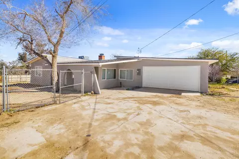 13109 Avenue V11 E, Pearblossom, CA 93553