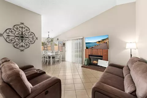 Living - 5301 Adobe Dr, Palmdale, CA 93552 photo 2 of 5
