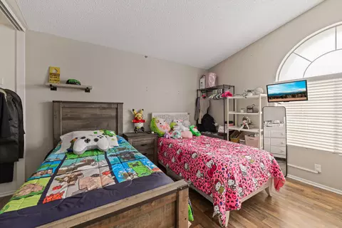 Bedroom - 5301 Adobe Dr, Palmdale, CA 93552 photo 2 of 5