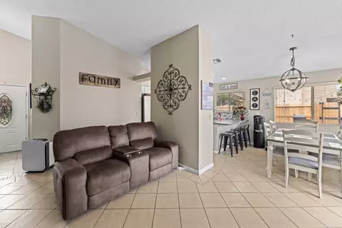 Living - 5301 Adobe Dr, Palmdale, CA 93552 photo 5 of 5