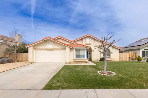 5301 Adobe Dr, Palmdale, CA 93552