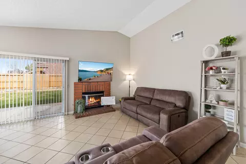 Living - 5301 Adobe Dr, Palmdale, CA 93552 photo 3 of 5
