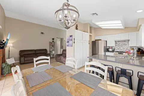 Dining - 5301 Adobe Dr, Palmdale, CA 93552 photo 2 of 2